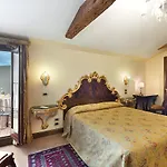 Hotel San Cassiano Ca\'Favretto
